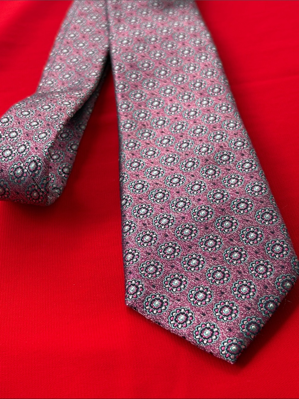 Ted Baker London gorgeous silk tie!